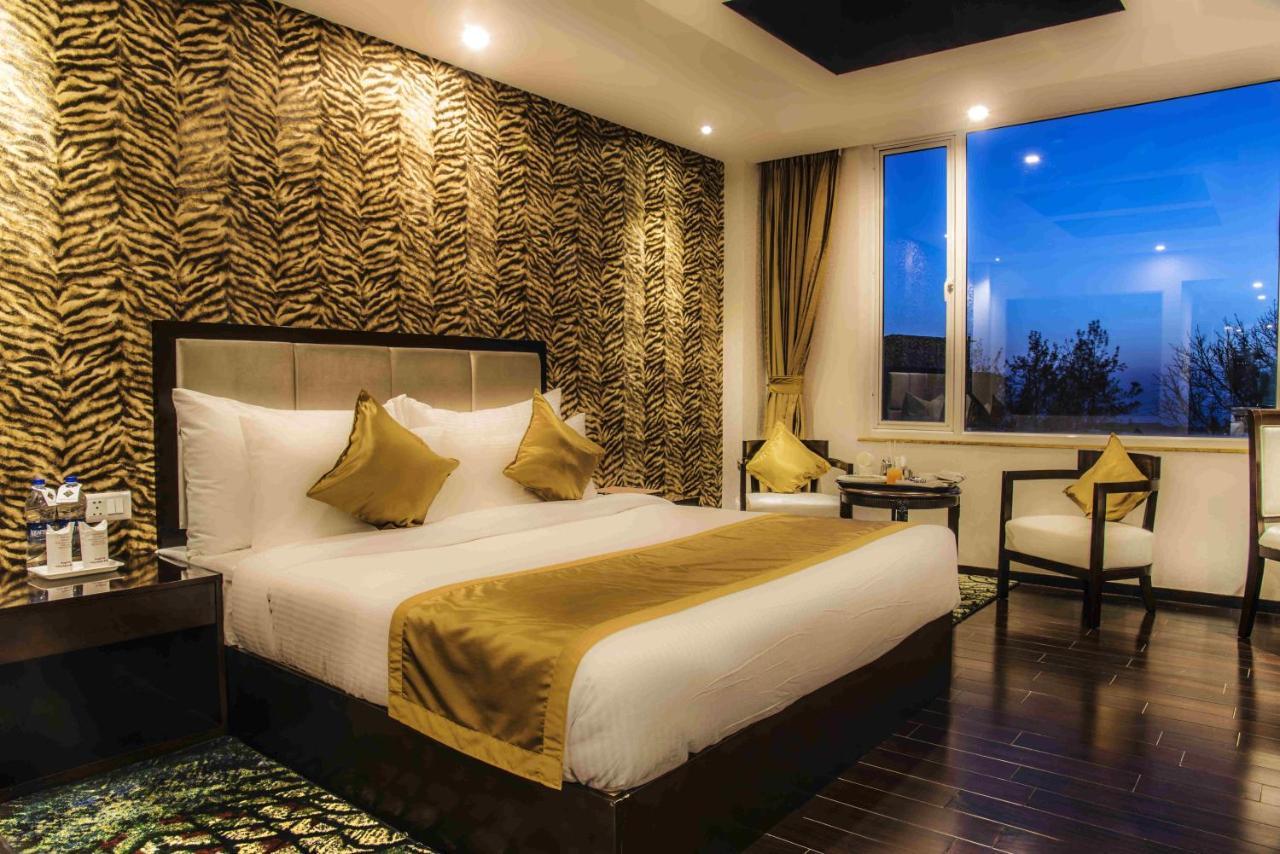 Premium Valley View Room - Enjoy complimentary Hi-Tea Timing 5-6Pm,1551023392:JPEG