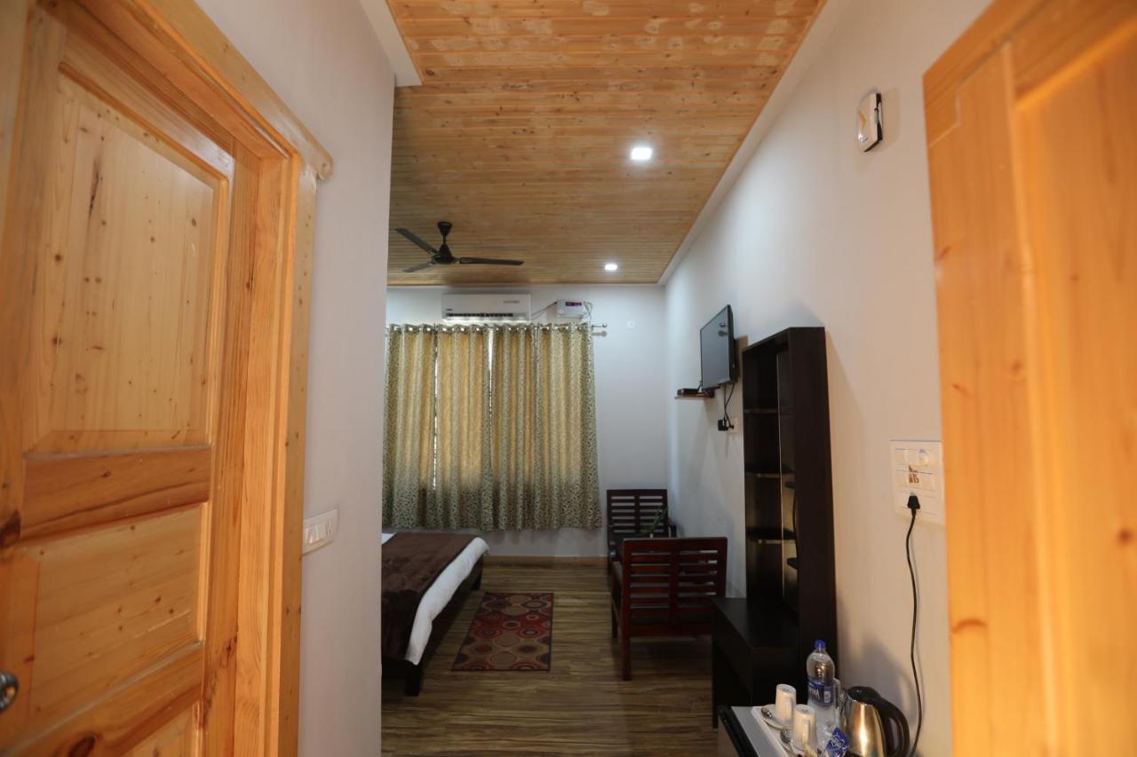 Deluxe room On Land