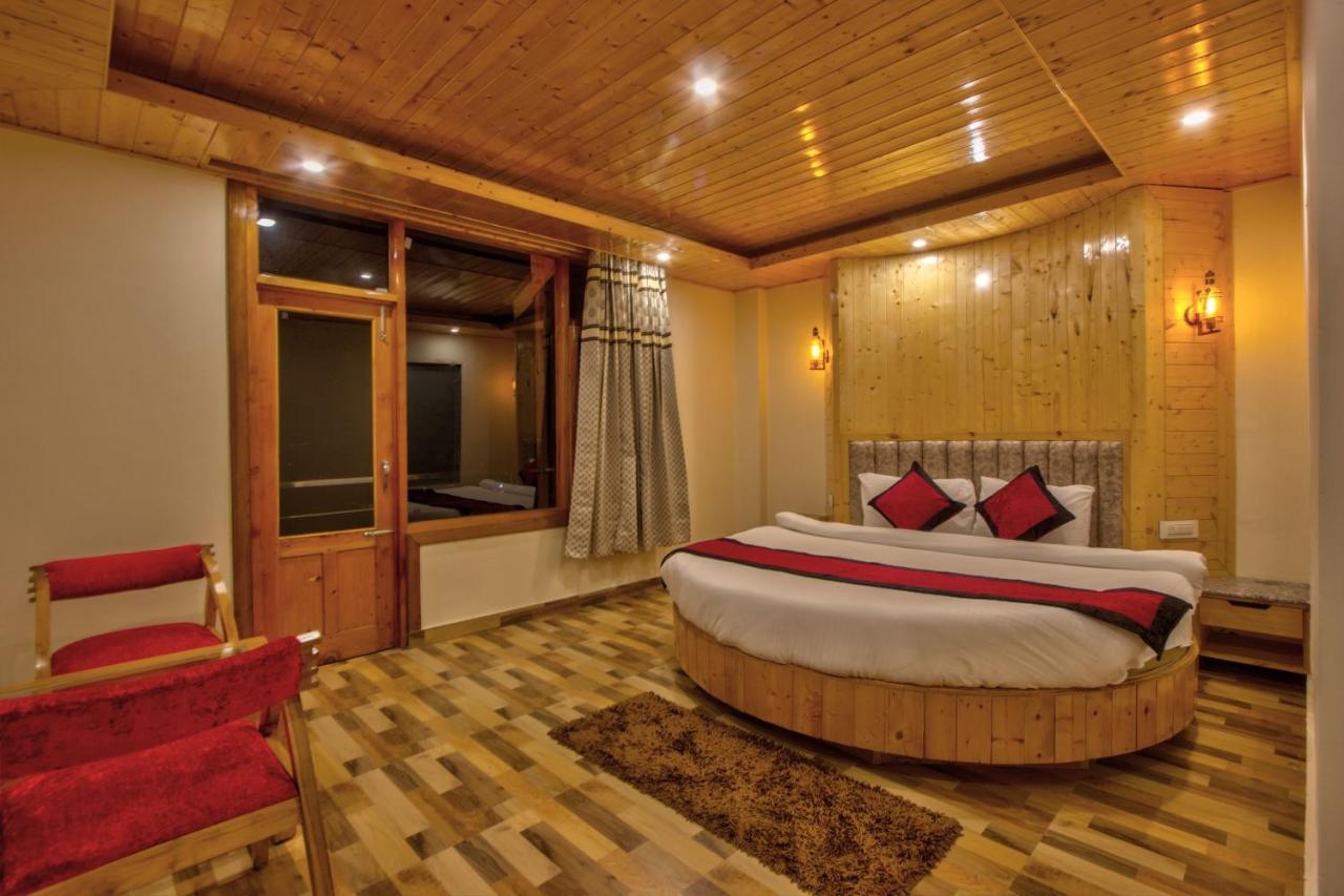 Junior Suite with Balcony,1084739326:JPEG
