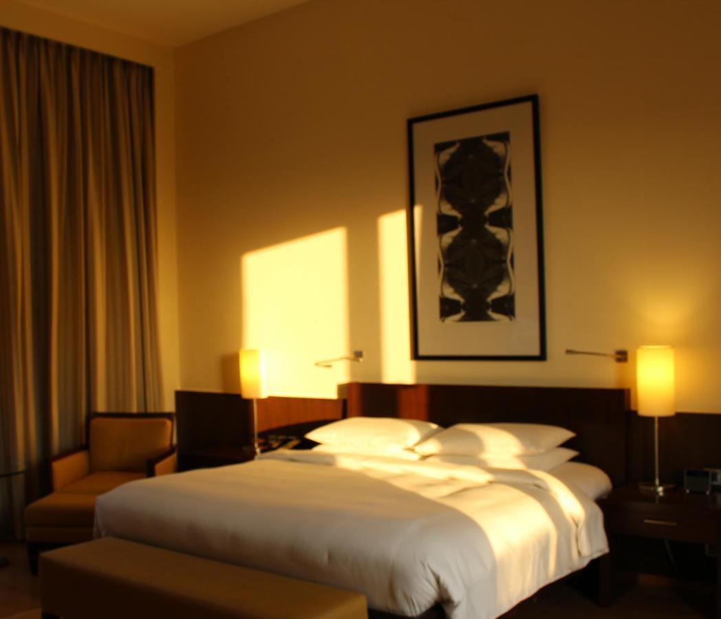 Deluxe Room Balcony,1085545948:JPEG