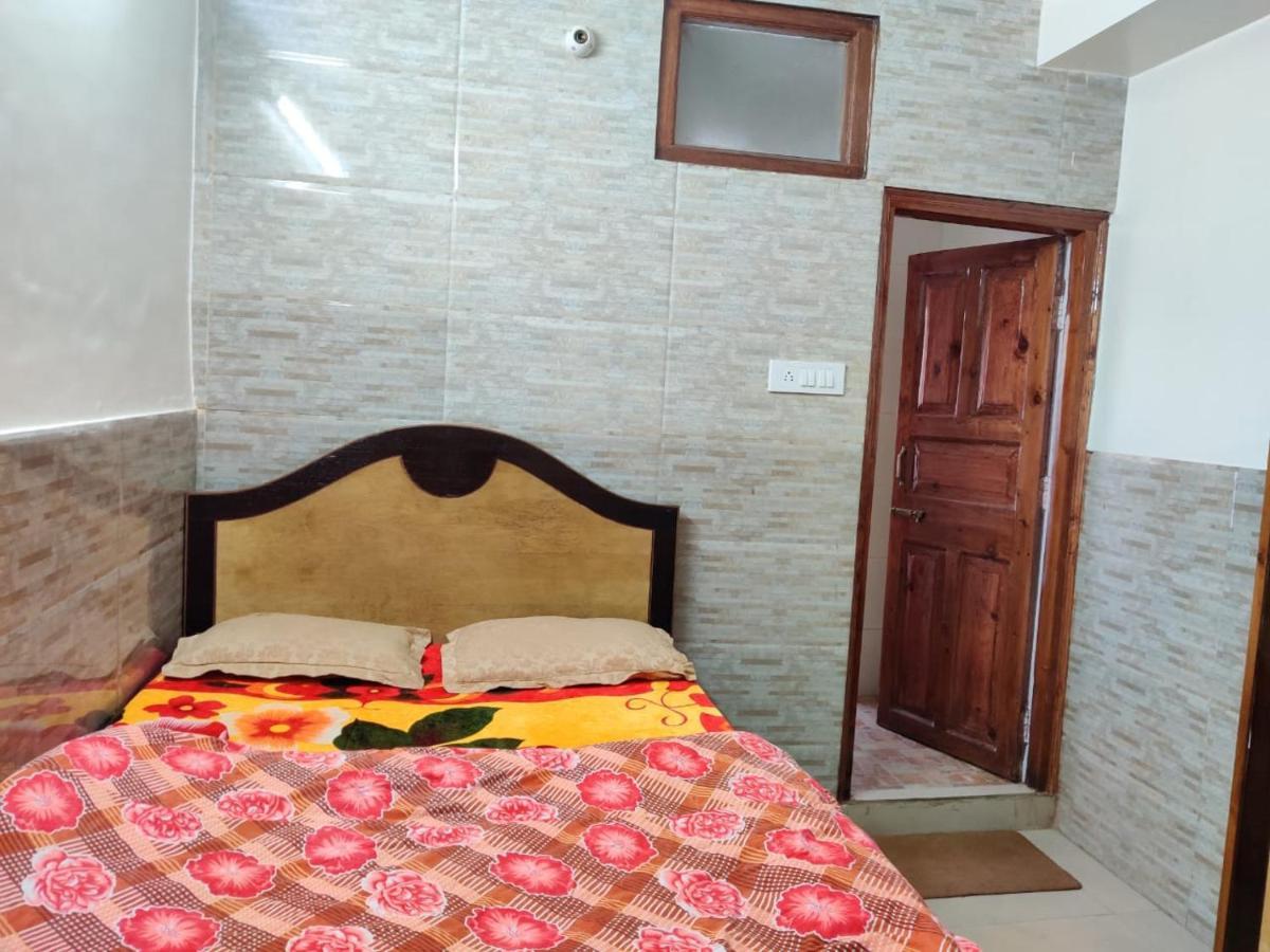 Classic Triple Room,1089665954:JPEG