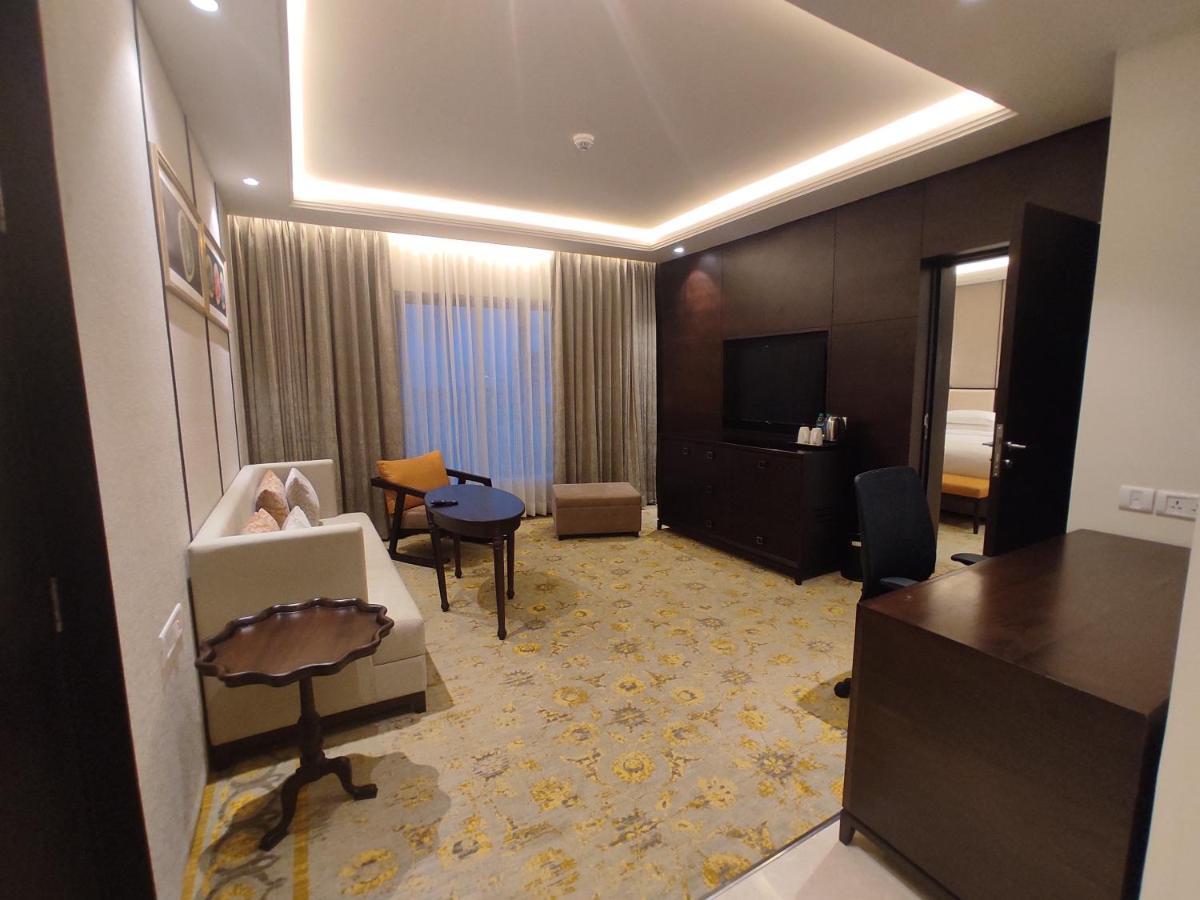 Deluxe Suite