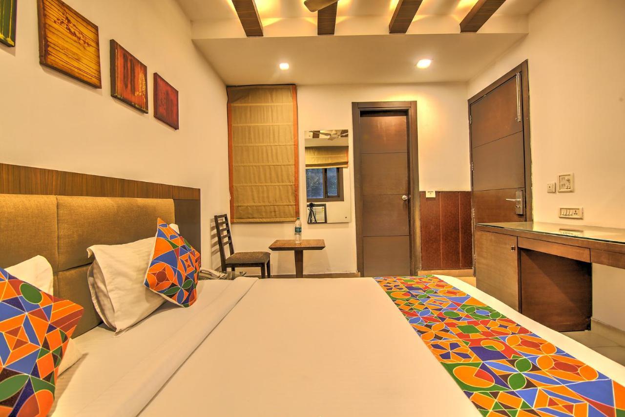 Deluxe Room,1155794574:JPEG