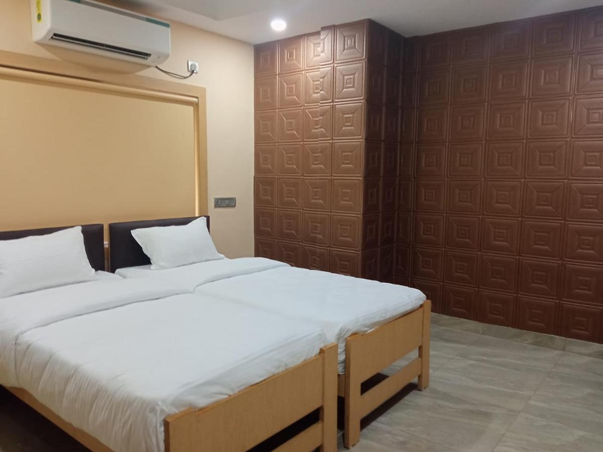 Standard Double Room,1182419314:JPEG