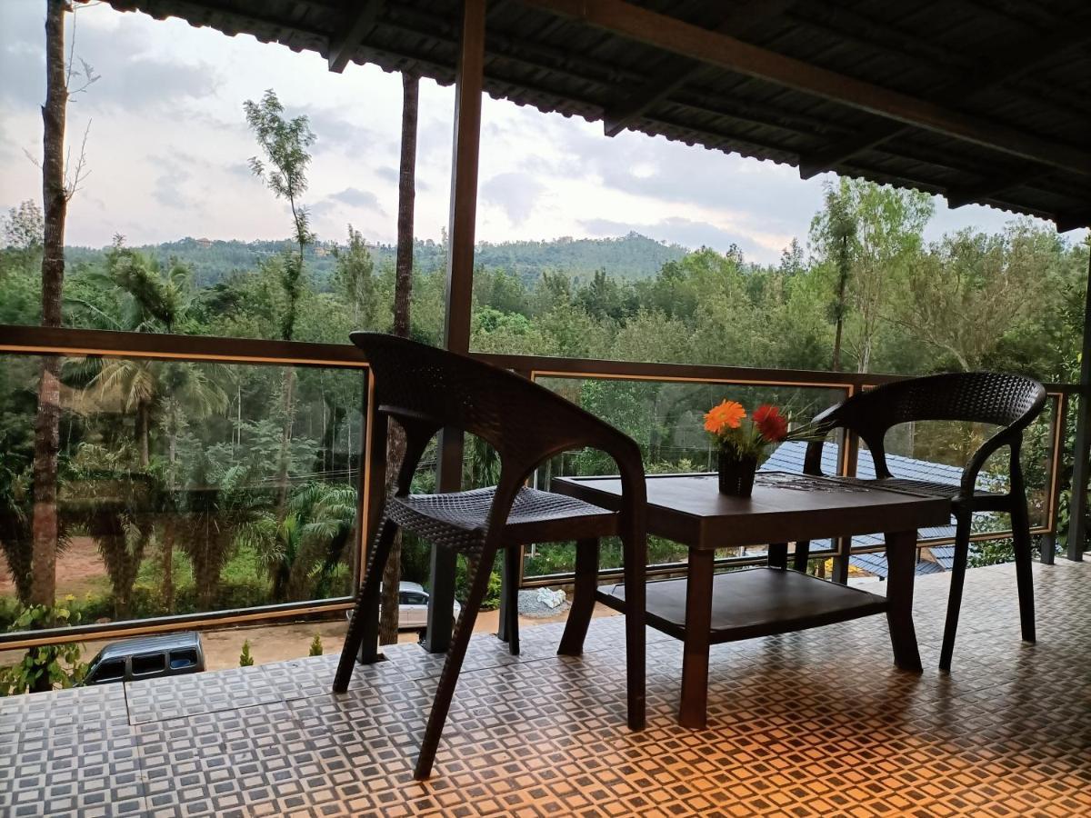 Deluxe Room with Balcony