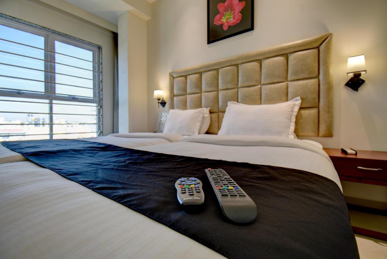 Deluxe Twin Room,1188251200:JPEG