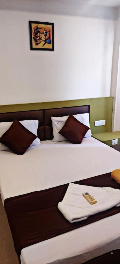 Deluxe Double Room,1226529203:JPEG
