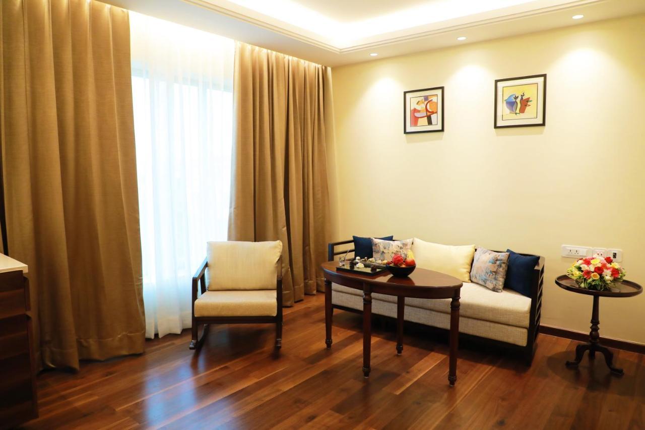 Luxury King Room