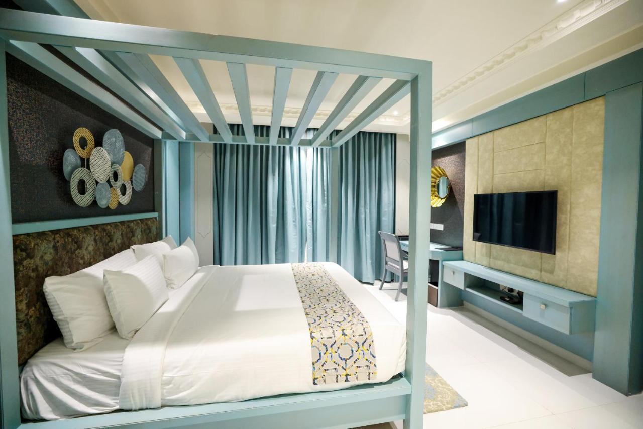 Superior Suite