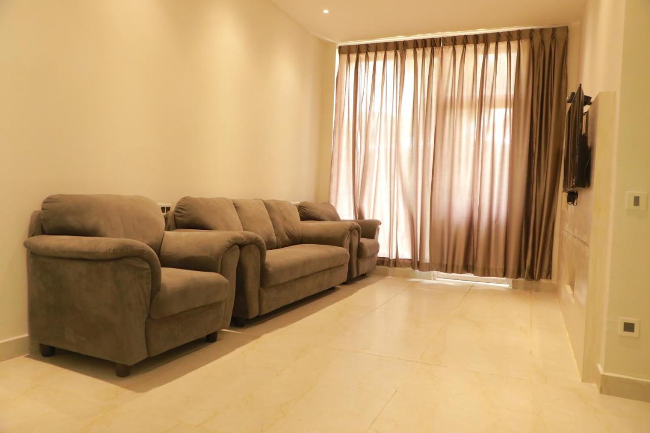 King Suite with Balcony,1301988481:JPEG