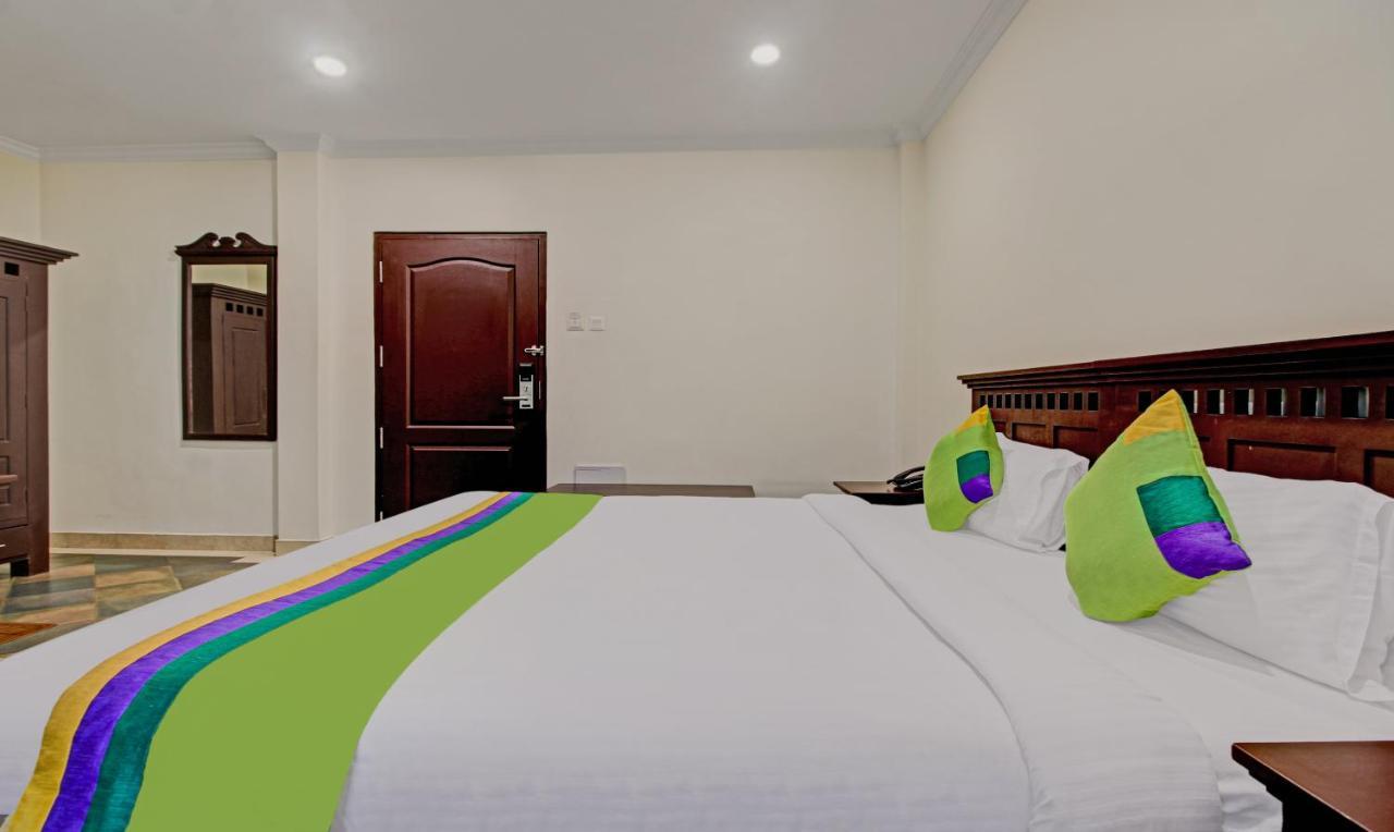 Standard Room,1302392464:JPEG