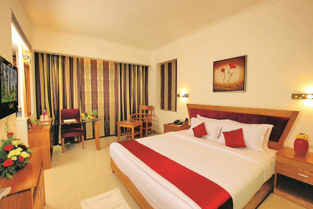 Executive Room,691815780:JPEG