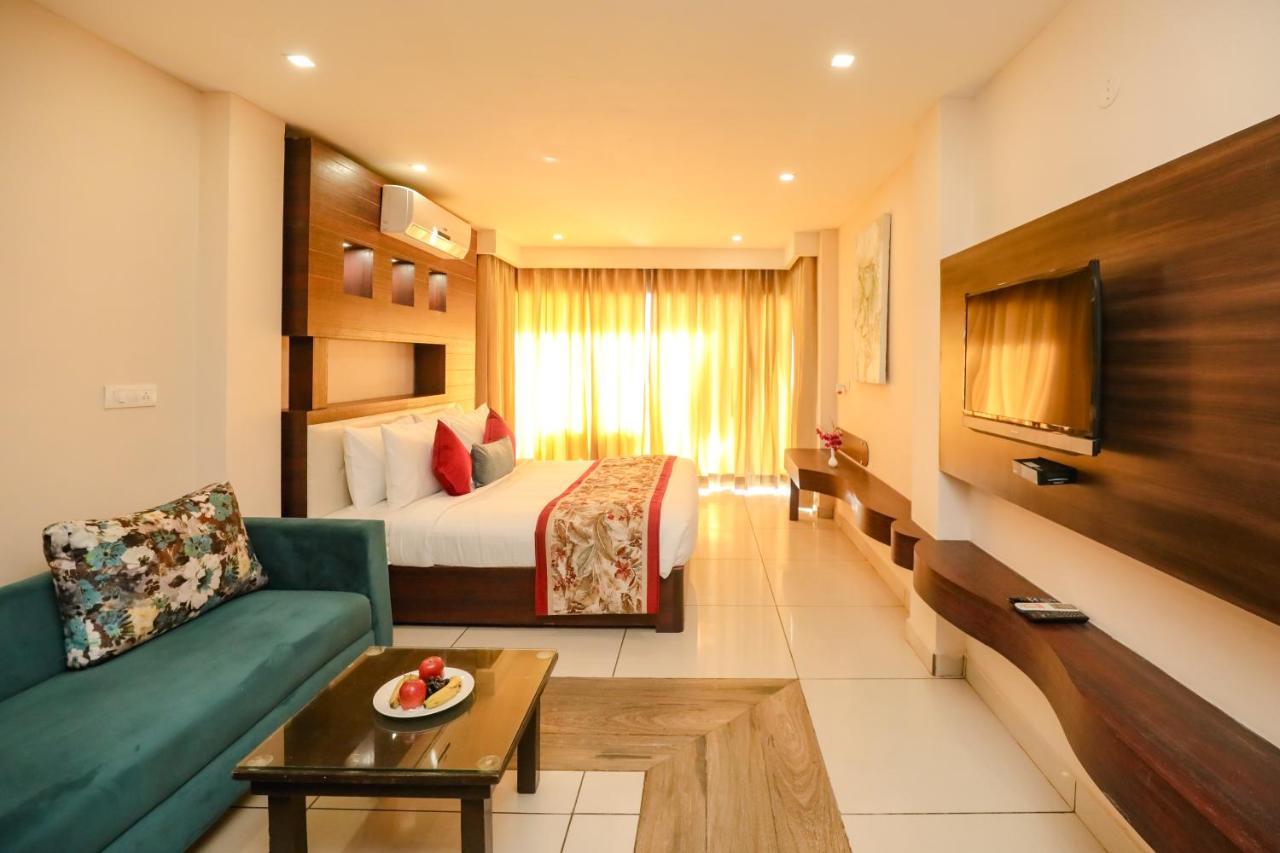 Deluxe Room Balcony