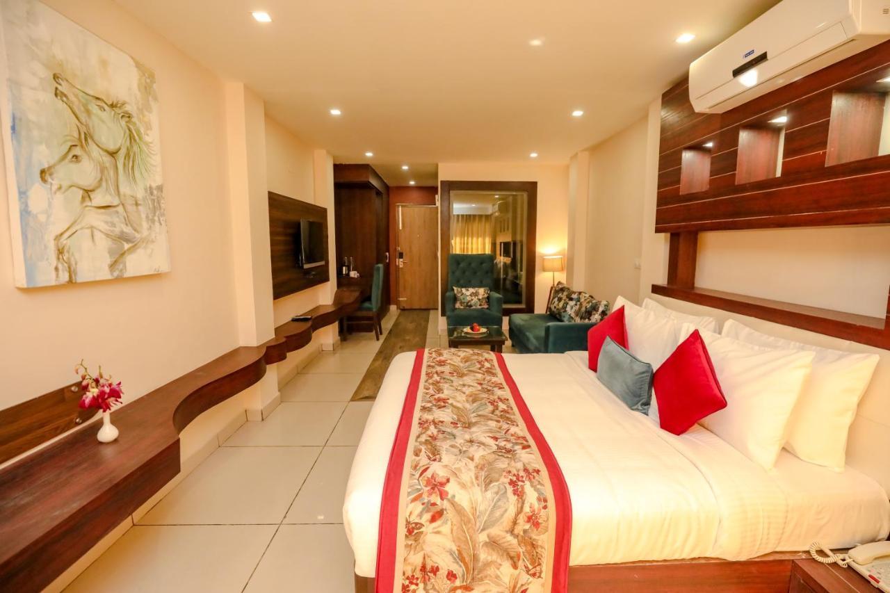 Deluxe Room Balcony