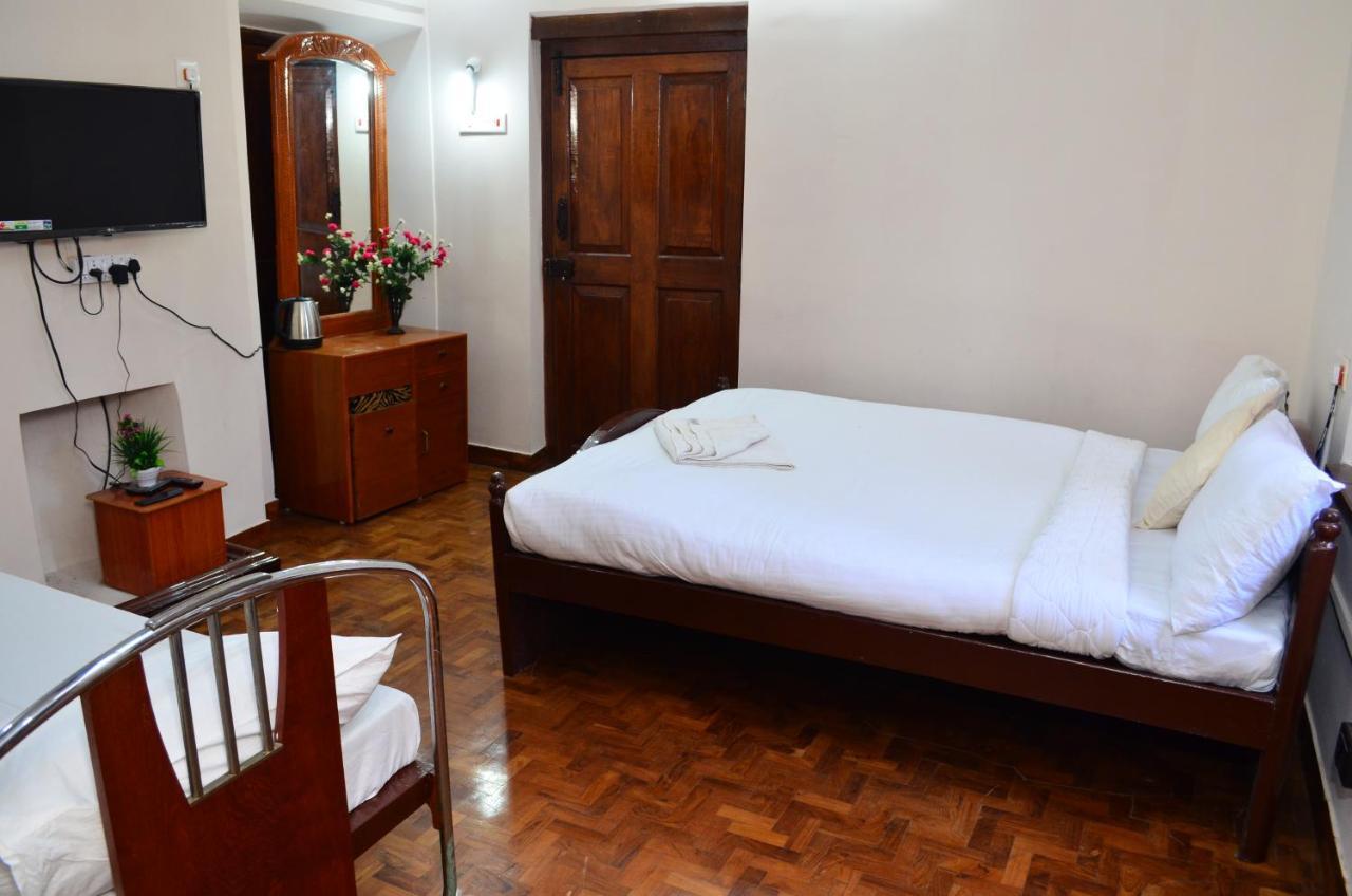 Deluxe Family Suite