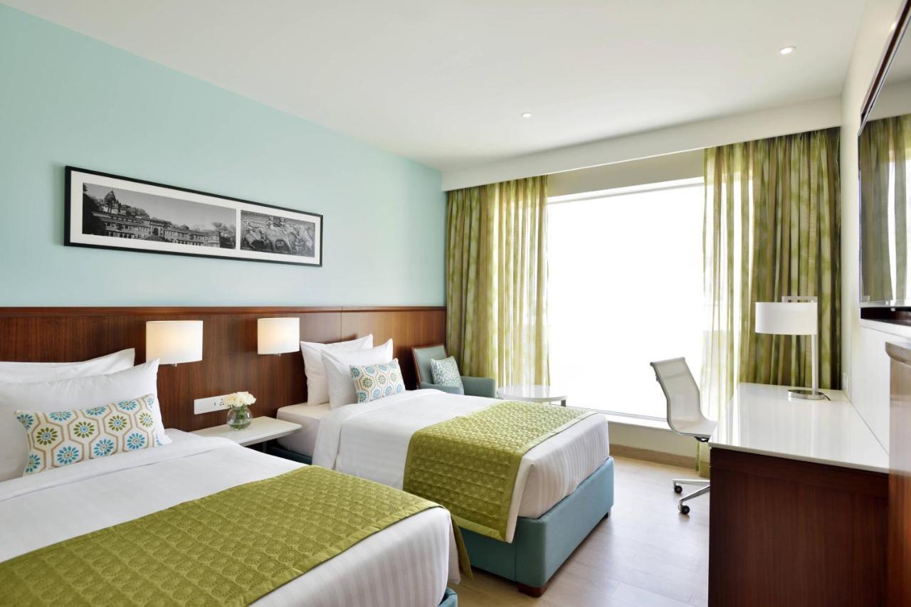 Guest room, 2 Twins with 50% discount on food & soft beverages on dining,1661685055:JPEG