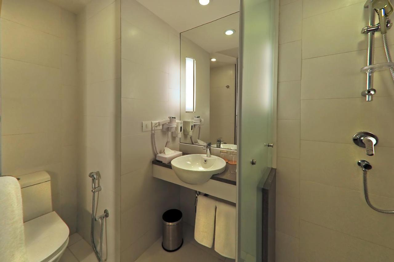 Executive Suite Room with 15% off on F&B
