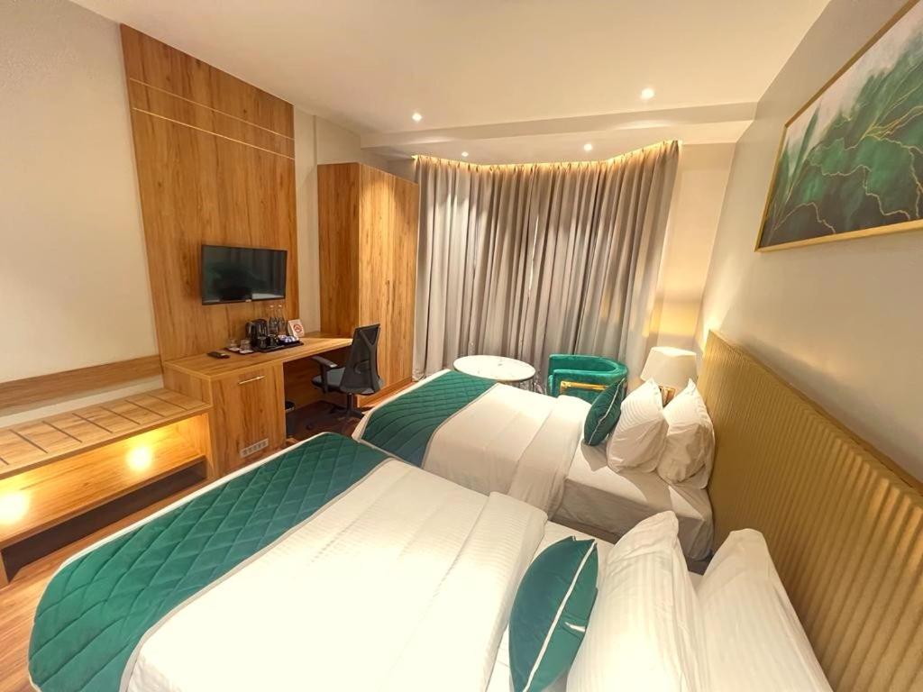 Deluxe Twin Room