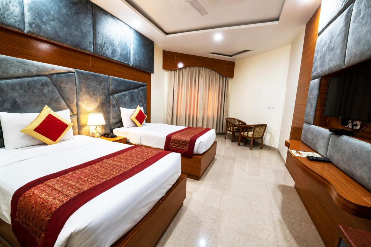 Superior Double or Twin Room,1010298775:JPEG