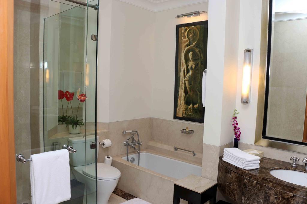 Executive Suite,1213159174:JPEG