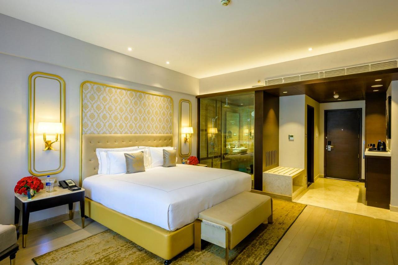Deluxe King Room,1466054861:JPEG