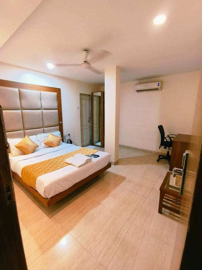 Deluxe Double Room,1469847683:JPEG