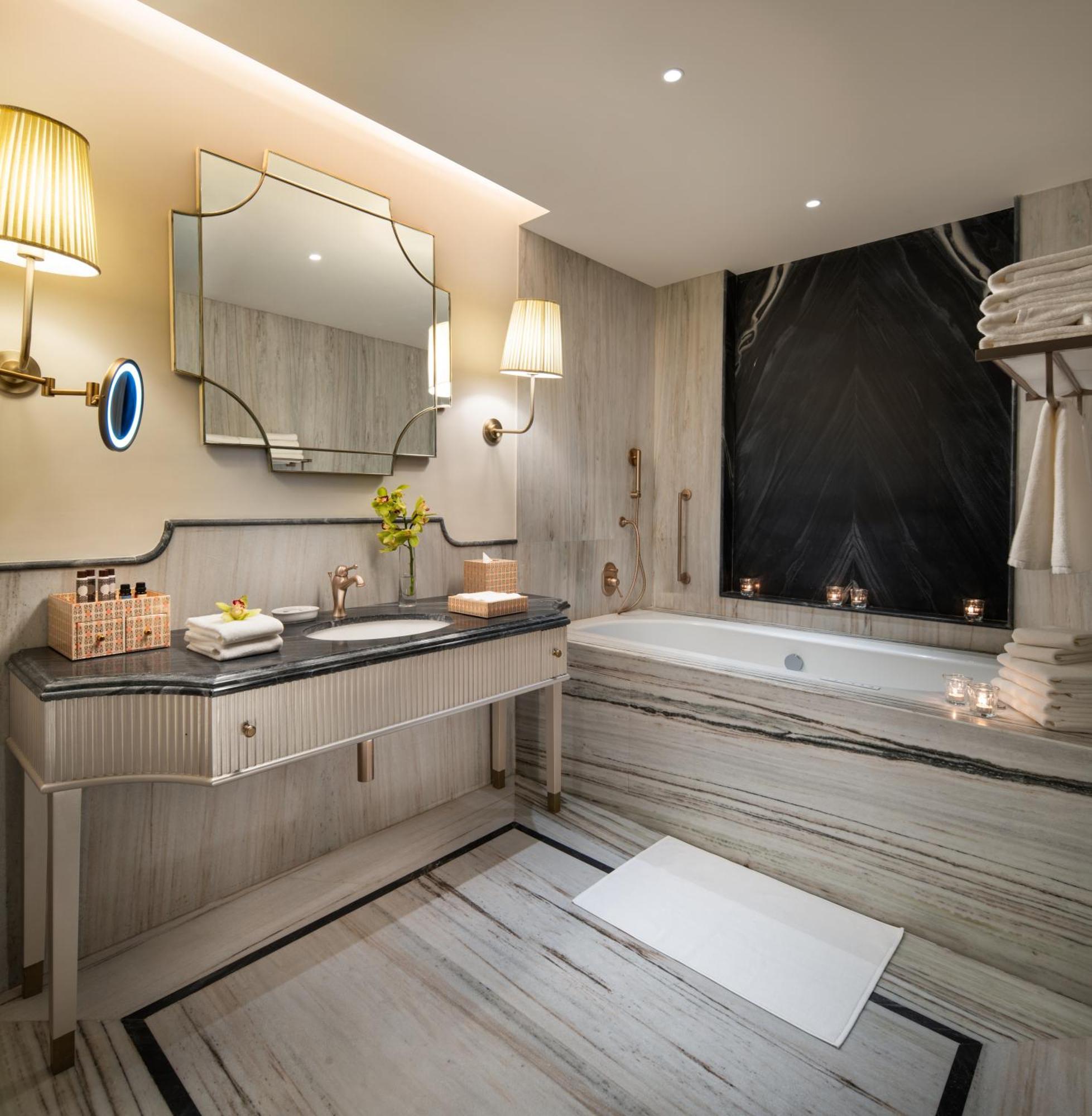 Historical Suite