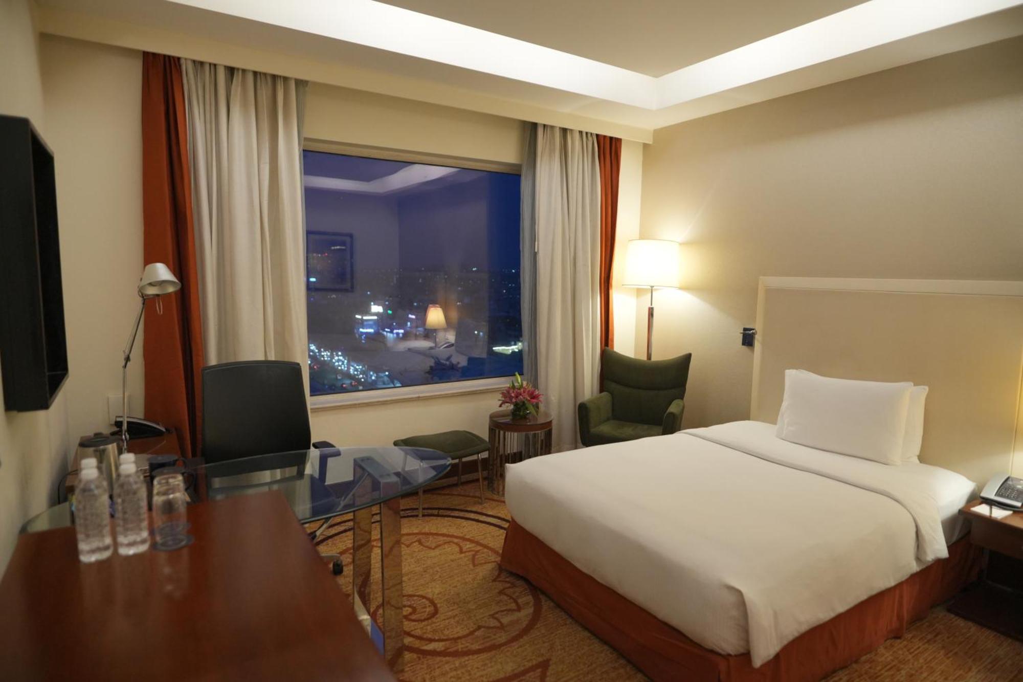 Executive King Room - Lounge Access,1499453752:JPEG
