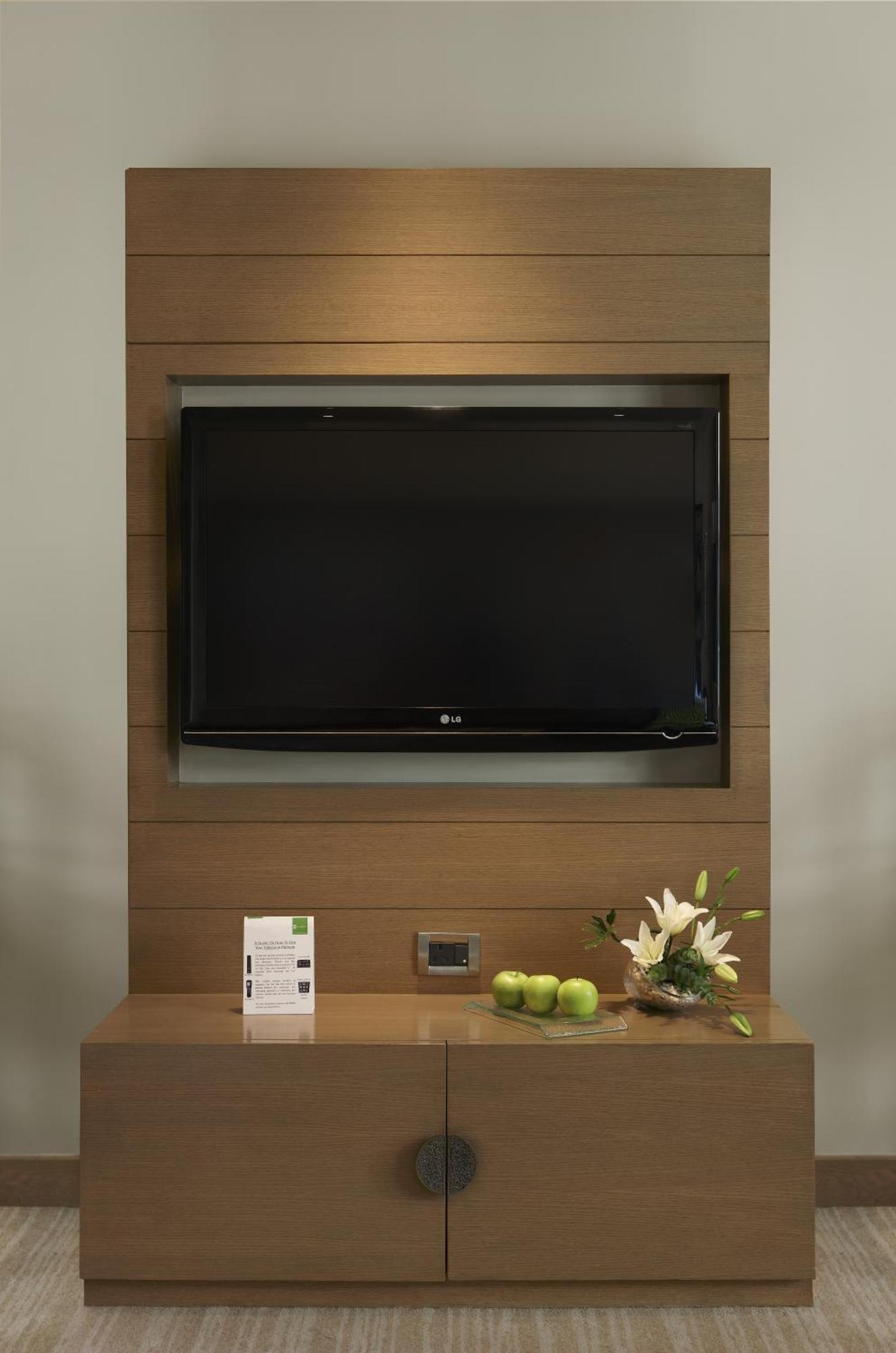 Towers room, Guest room, 1 Queen,1540826101:JPEG