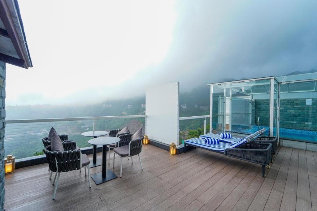 Penthouse Apartment,1544938039:JPEG