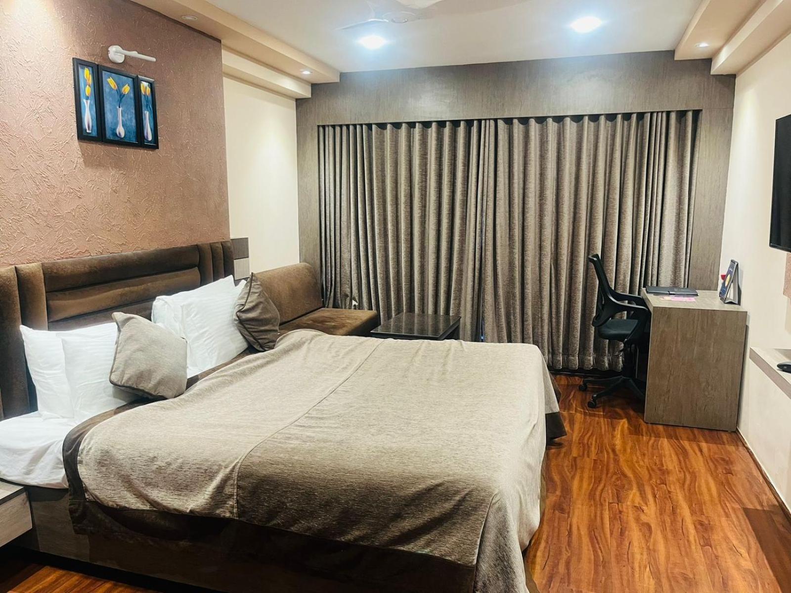 Super Deluxe Double or Twin Room