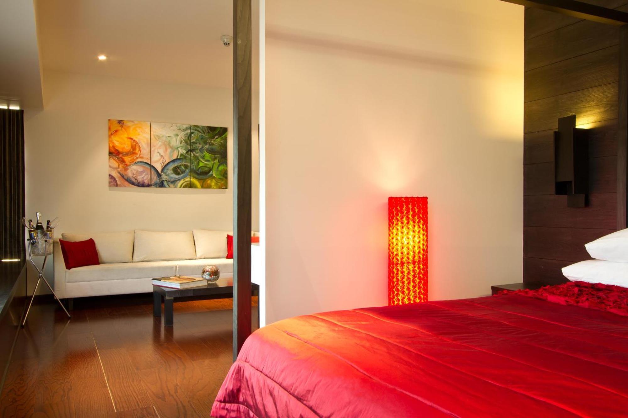 Luxury Suite Room