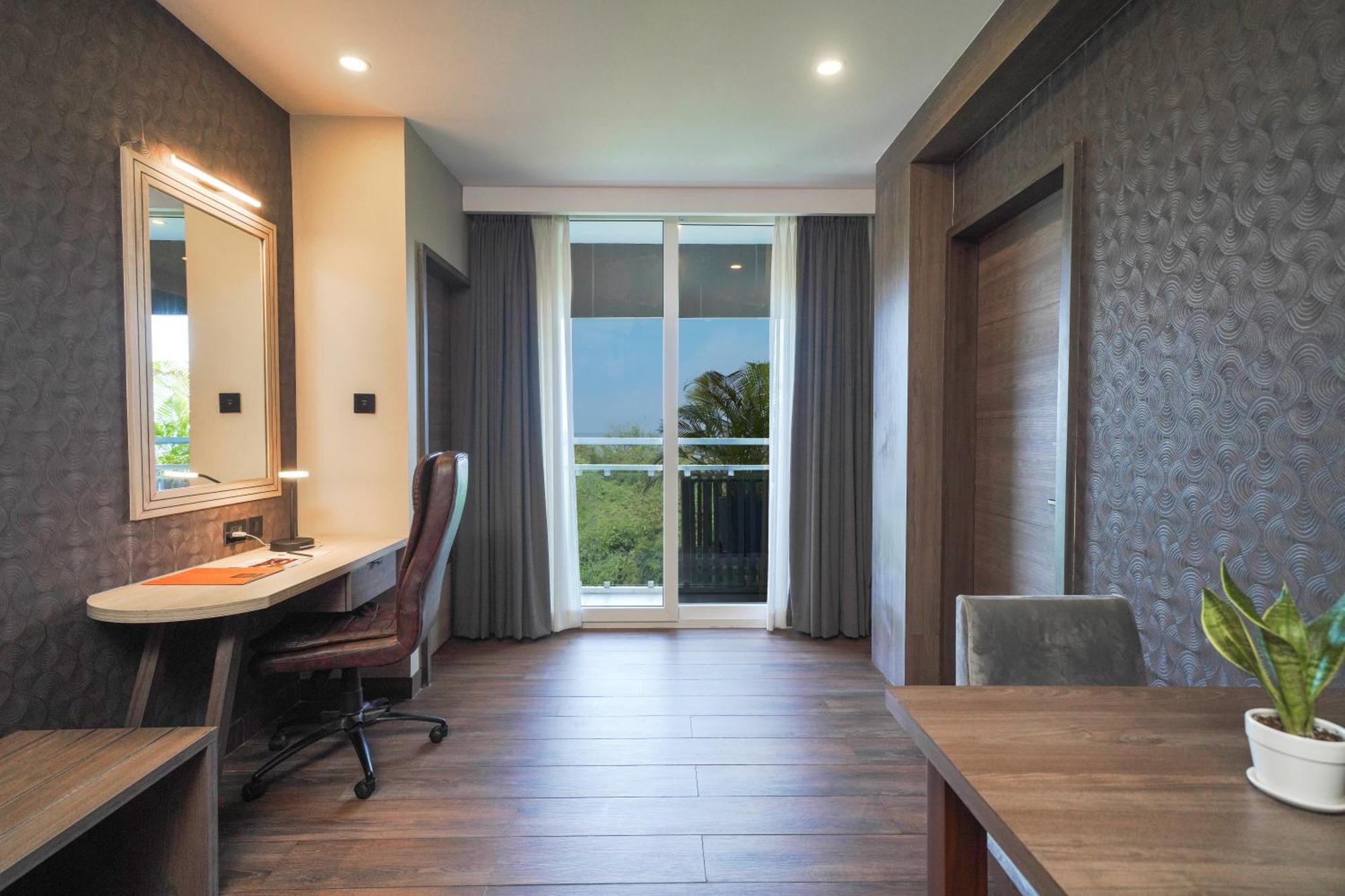Suite on session of 60 mins Spa,1586987185:JPEG