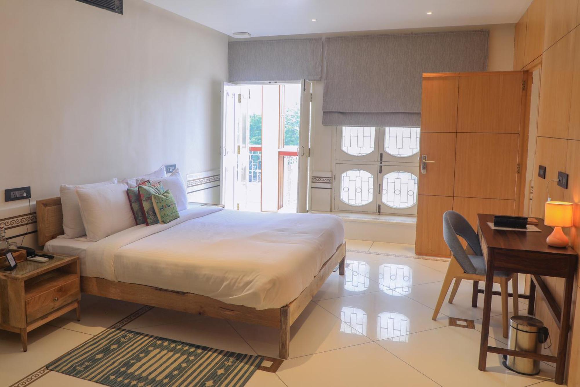 Royal Room with Ganga View,1593974363:JPEG
