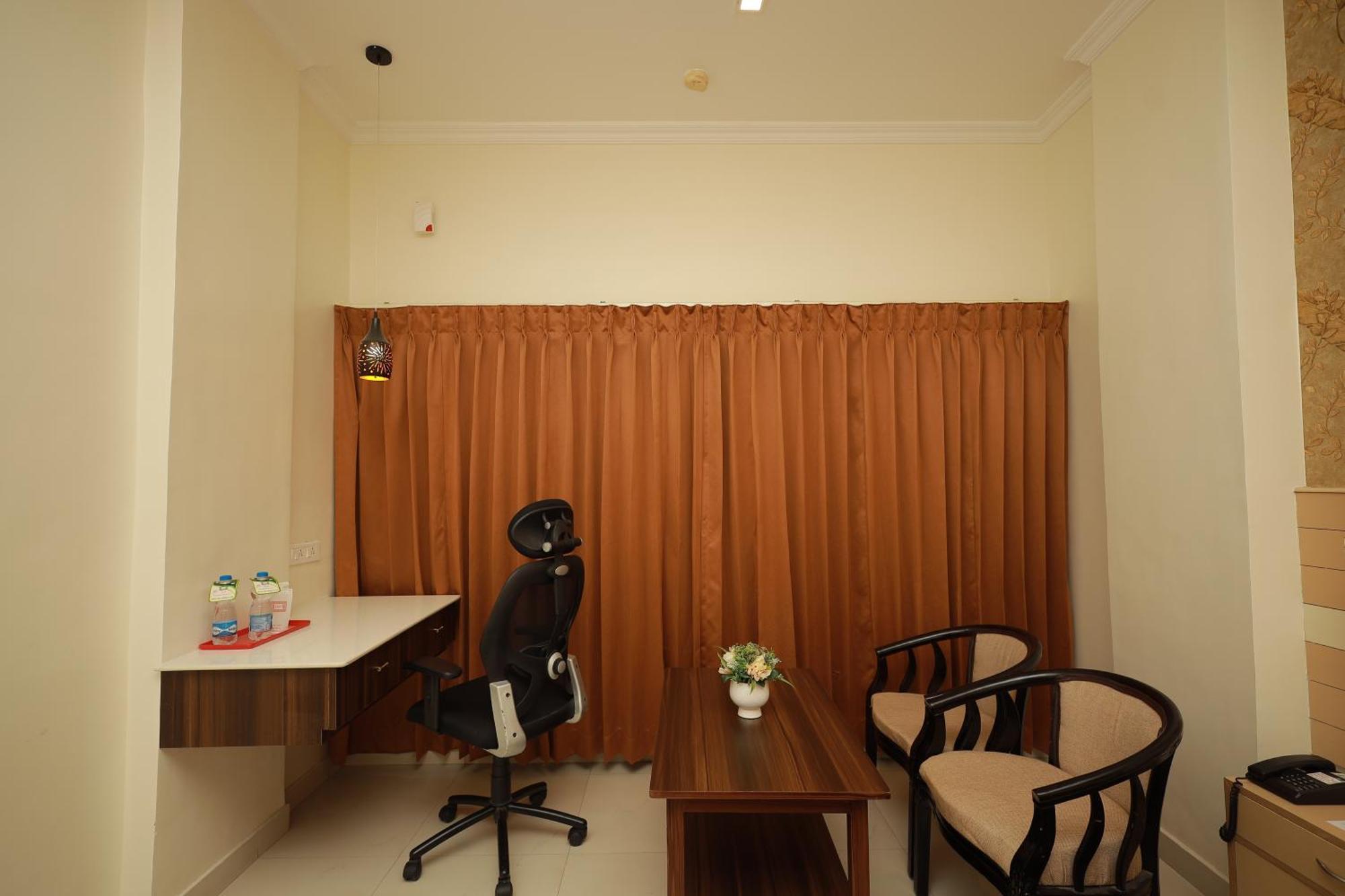 Large Double or Twin Room