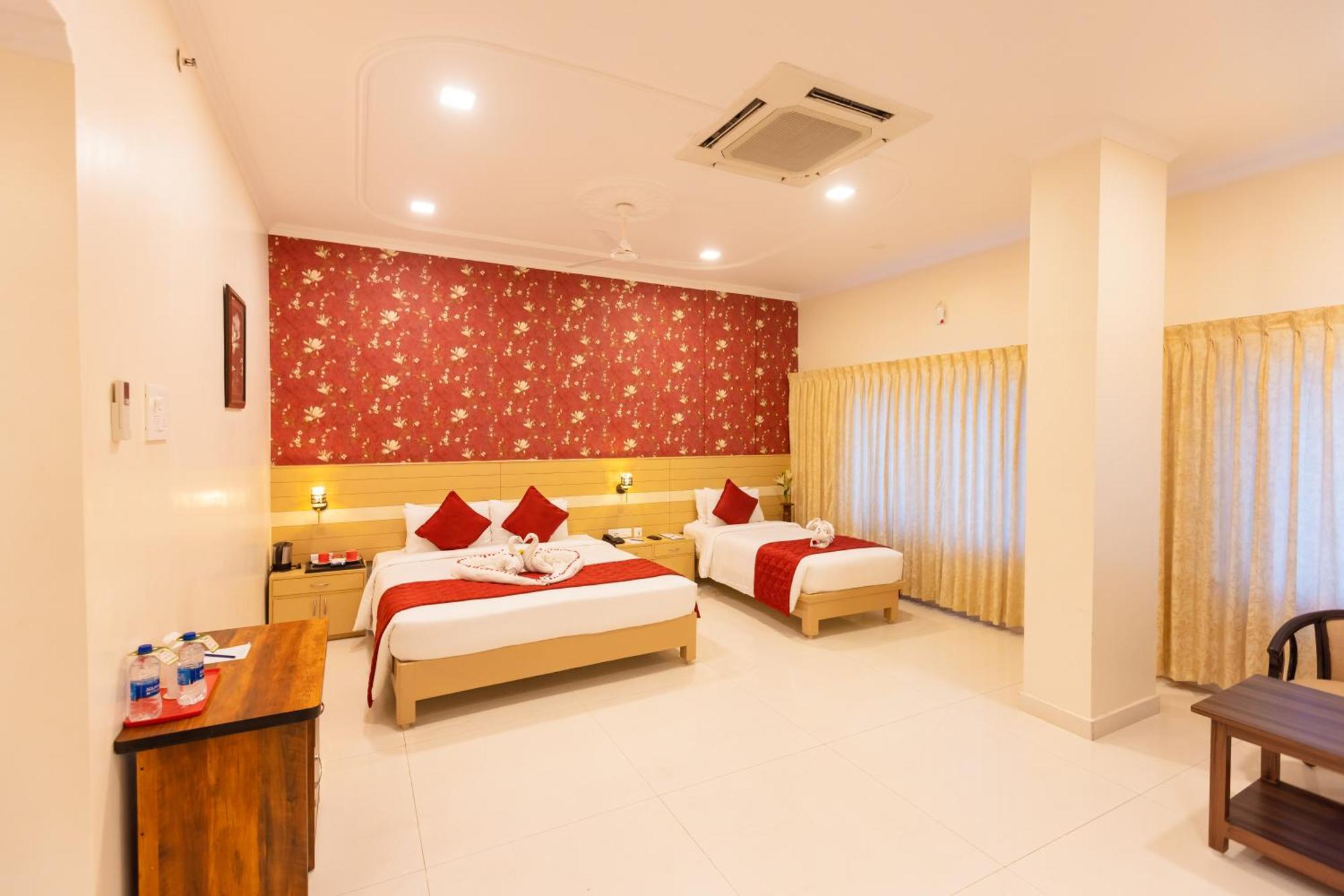 Deluxe Triple Room