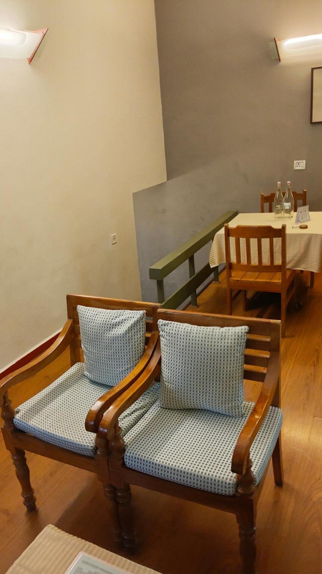 Deluxe Honeymoon Cottage