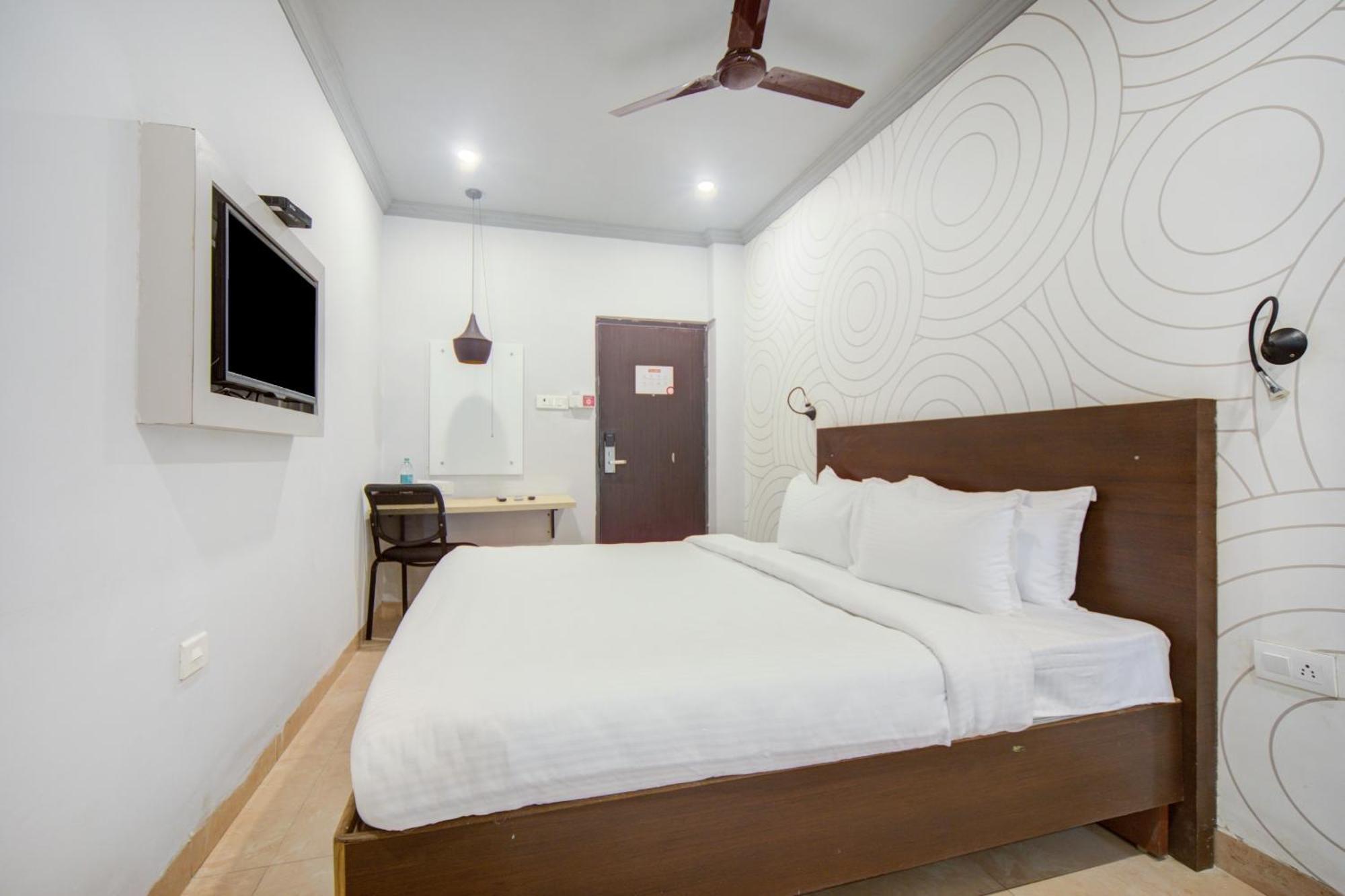 Standard Double Room,1610789116:JPEG