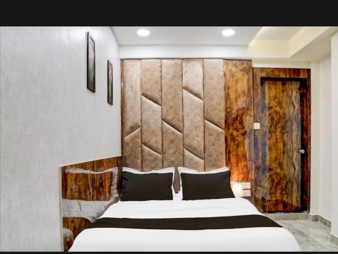 Double Room,1614957486:JPEG