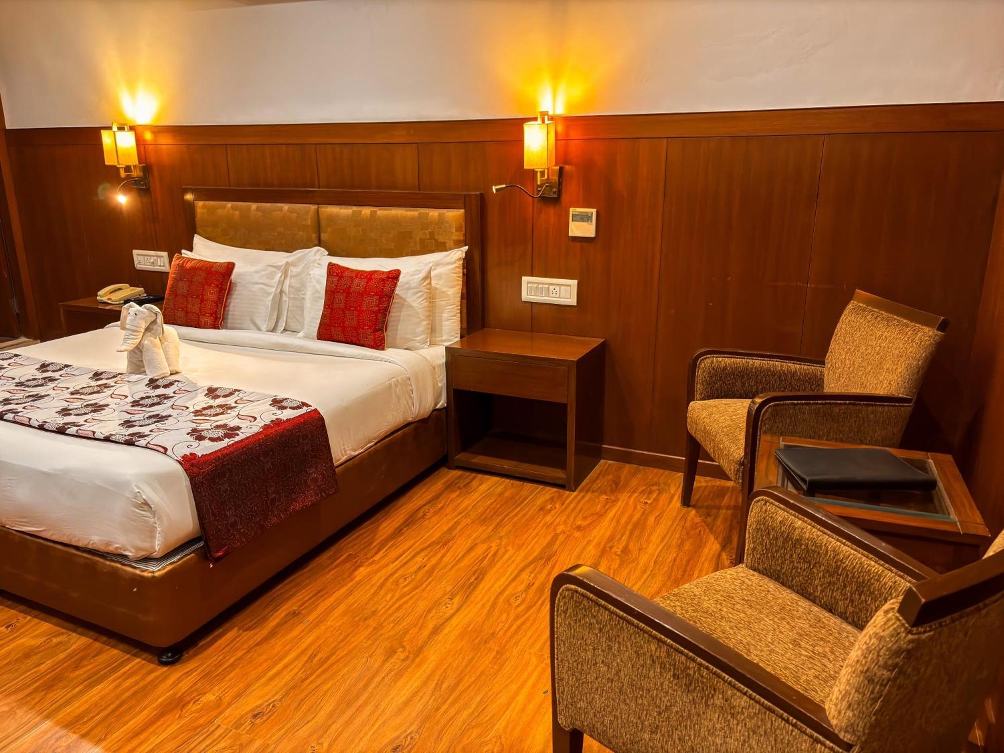 Two Bedroom Valley View Family Suite