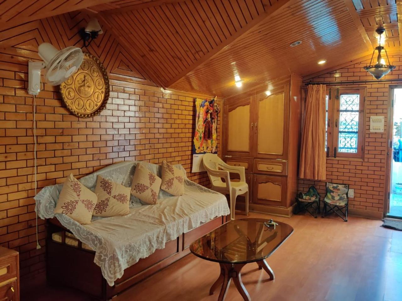 Superior Double Room,1616906752:JPEG