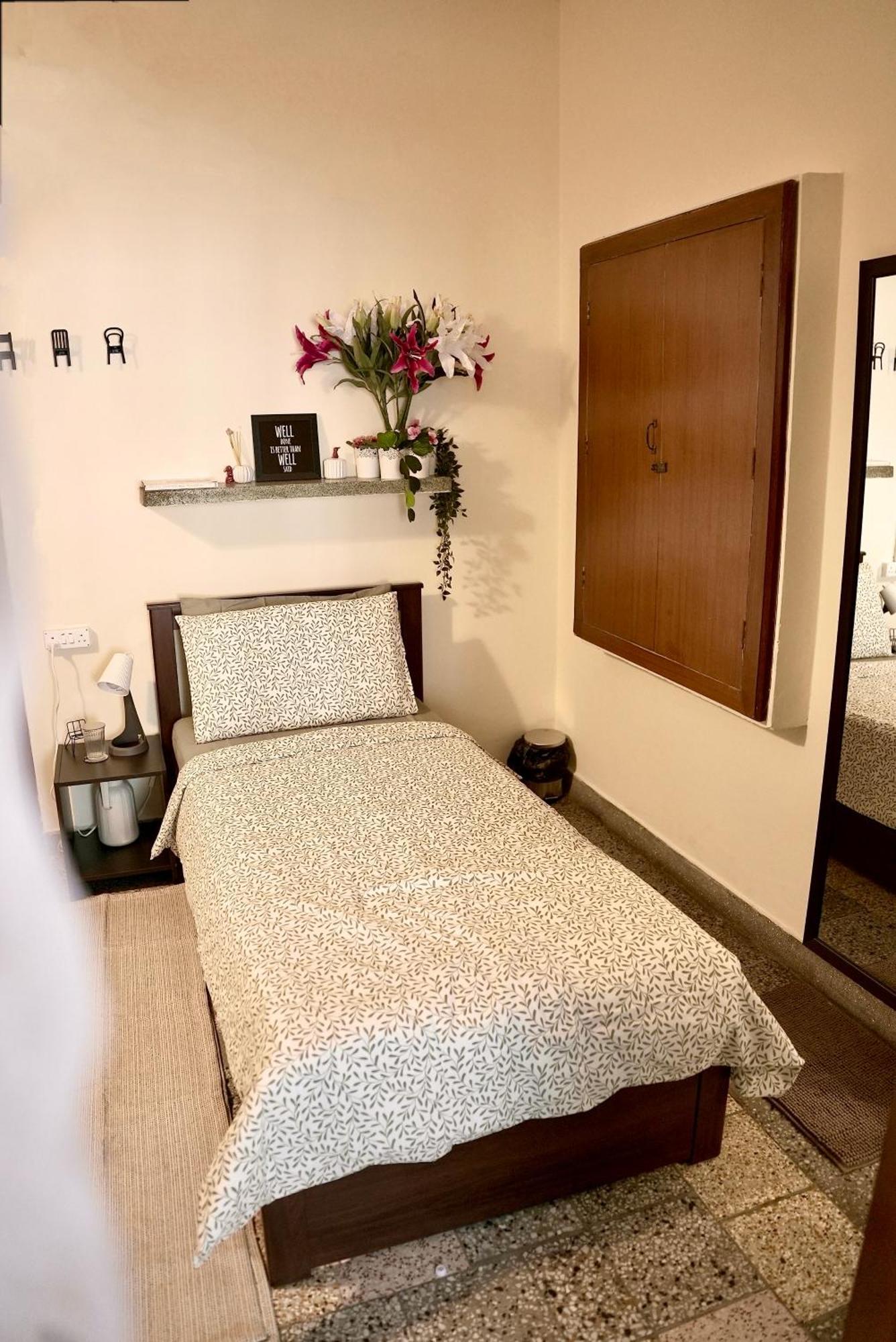 Single Room with Shared Bathroom,1620491440:JPEG