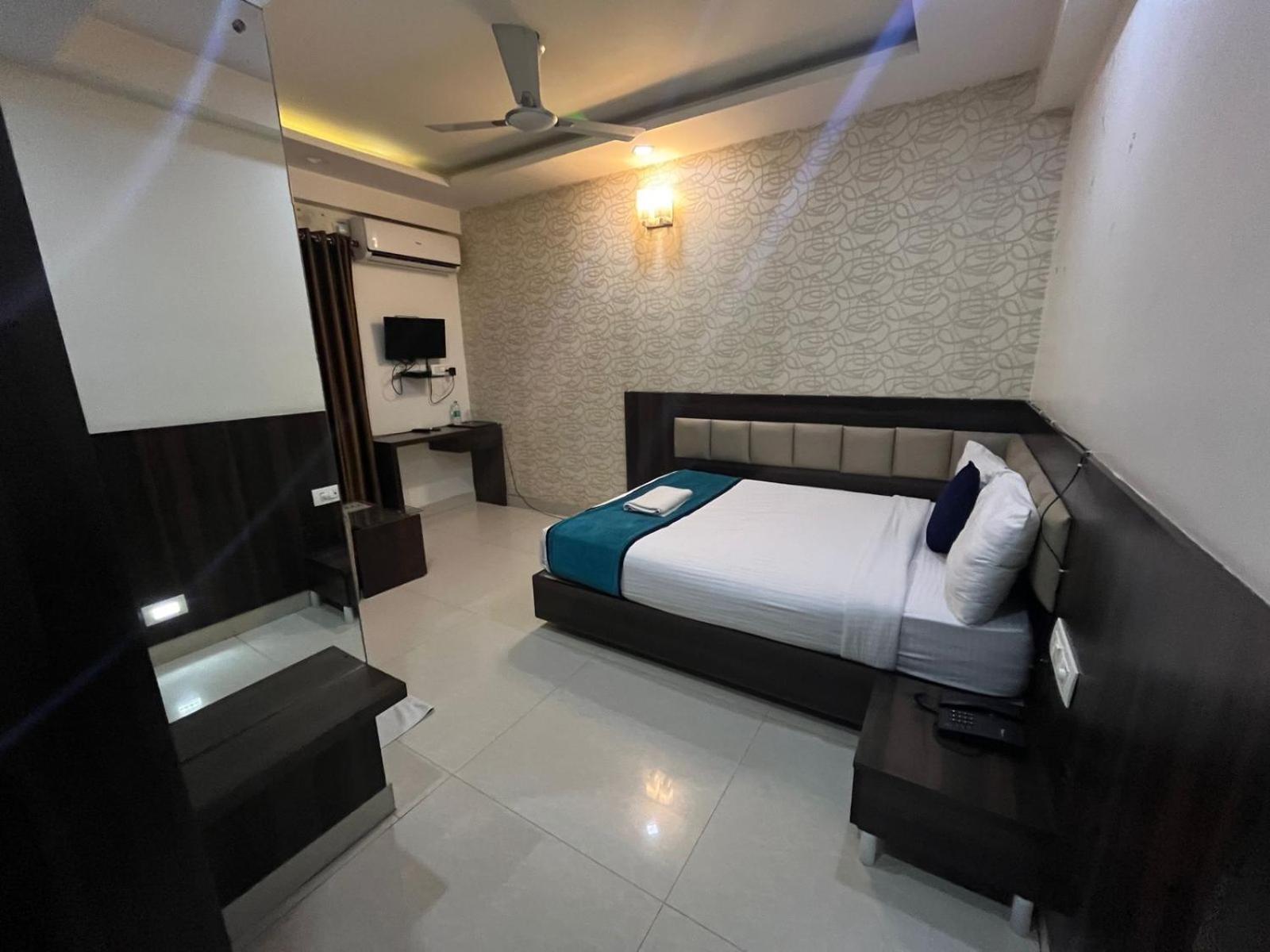 Standard Single Room,1627313891:JPEG