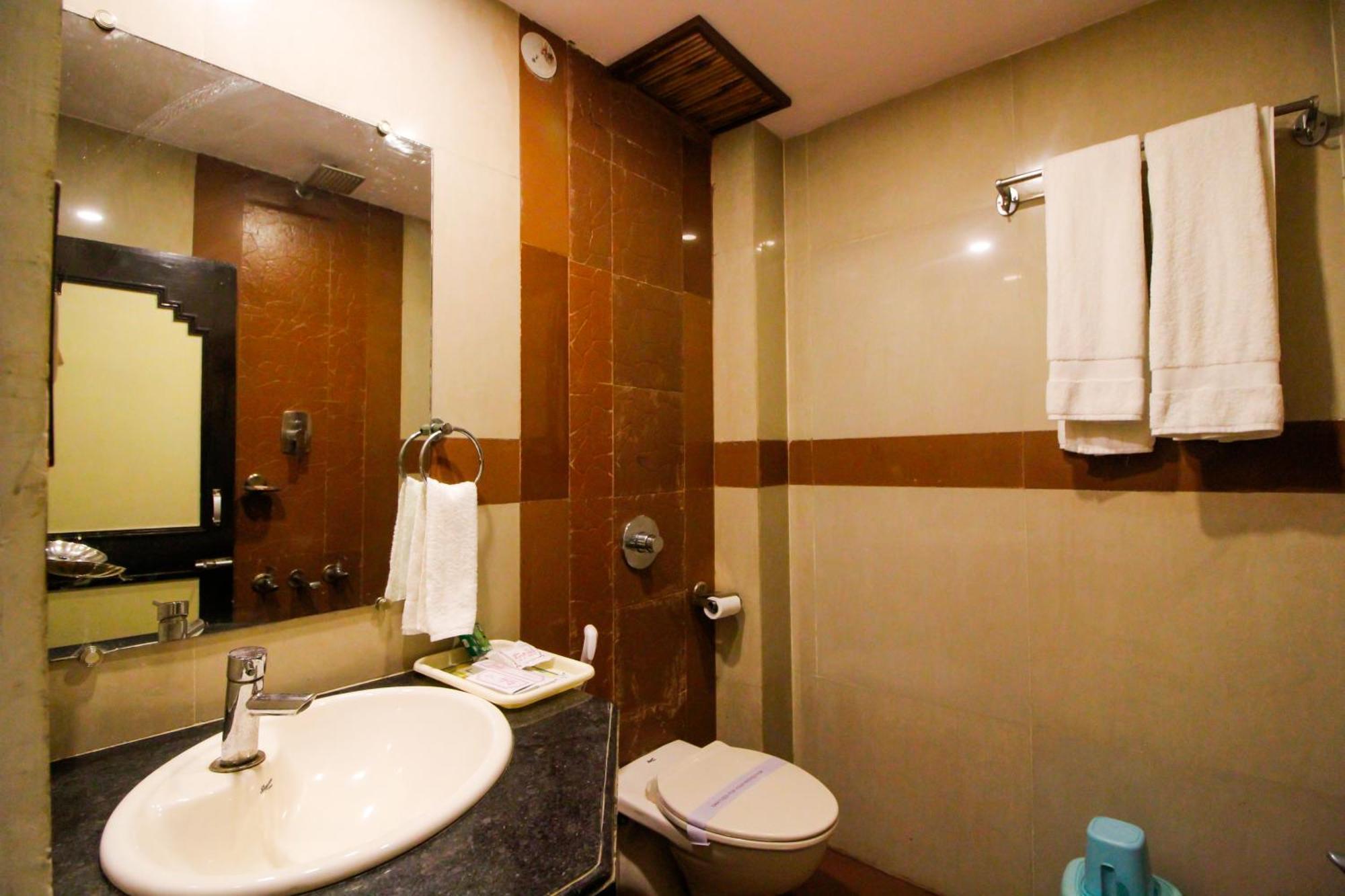 Standard Double or Twin Room,1632105457:JPEG