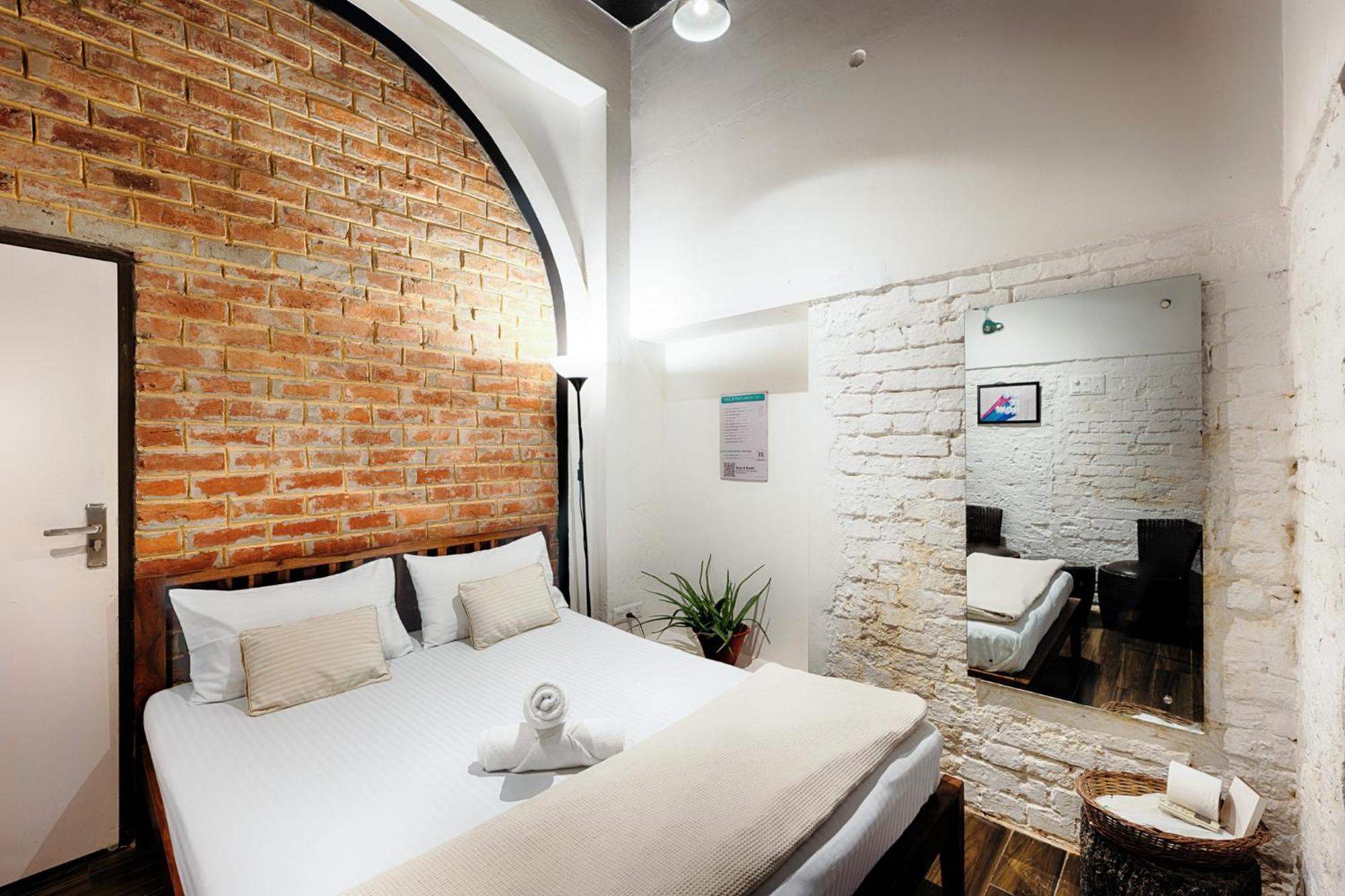Standard Double Room,1633007263:JPEG