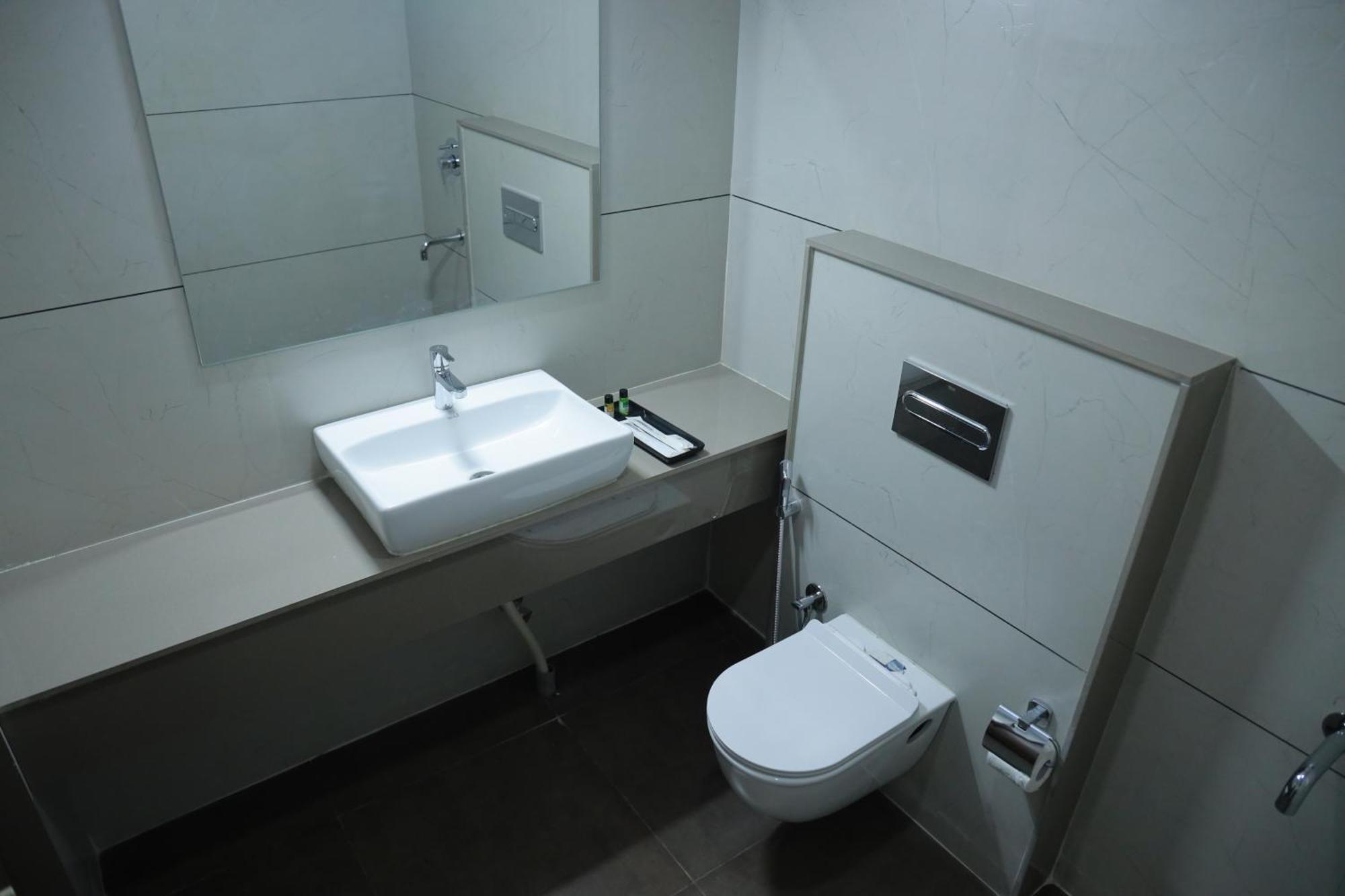 Deluxe Room,1726107250:JPEG