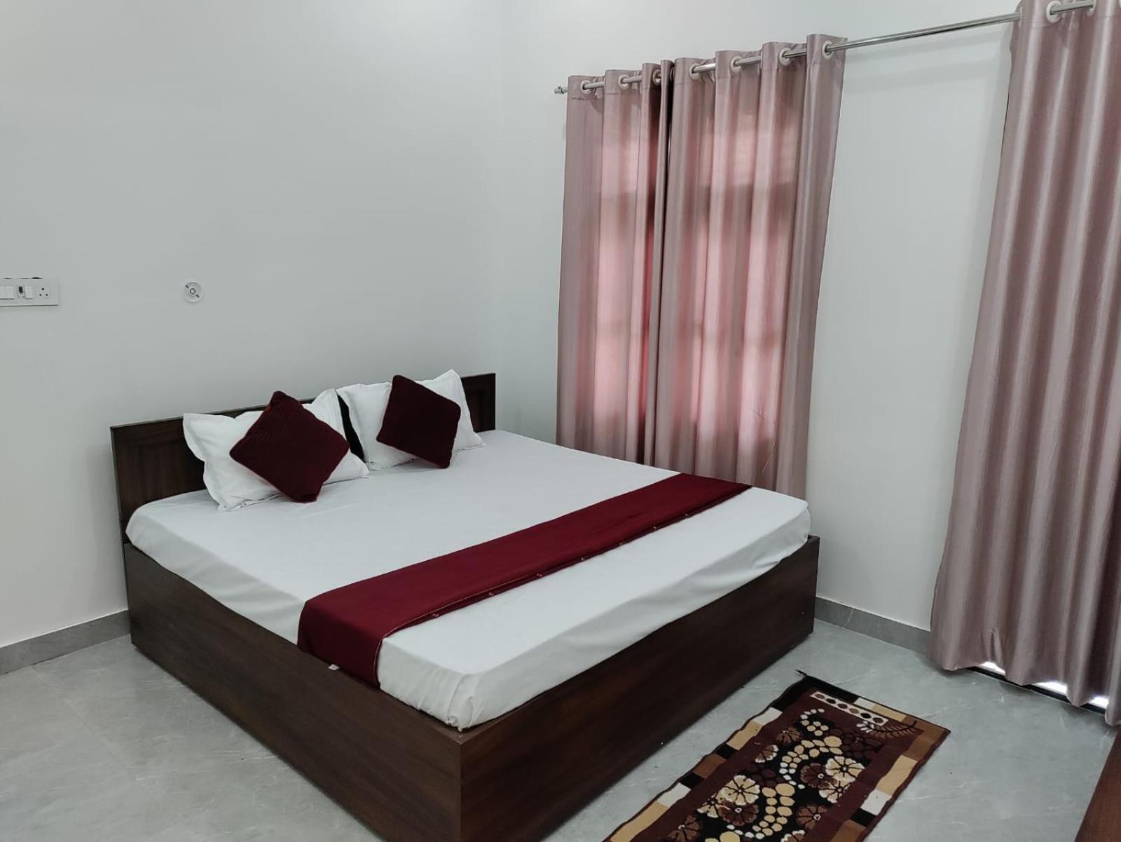 Double Room,1661913530:JPEG