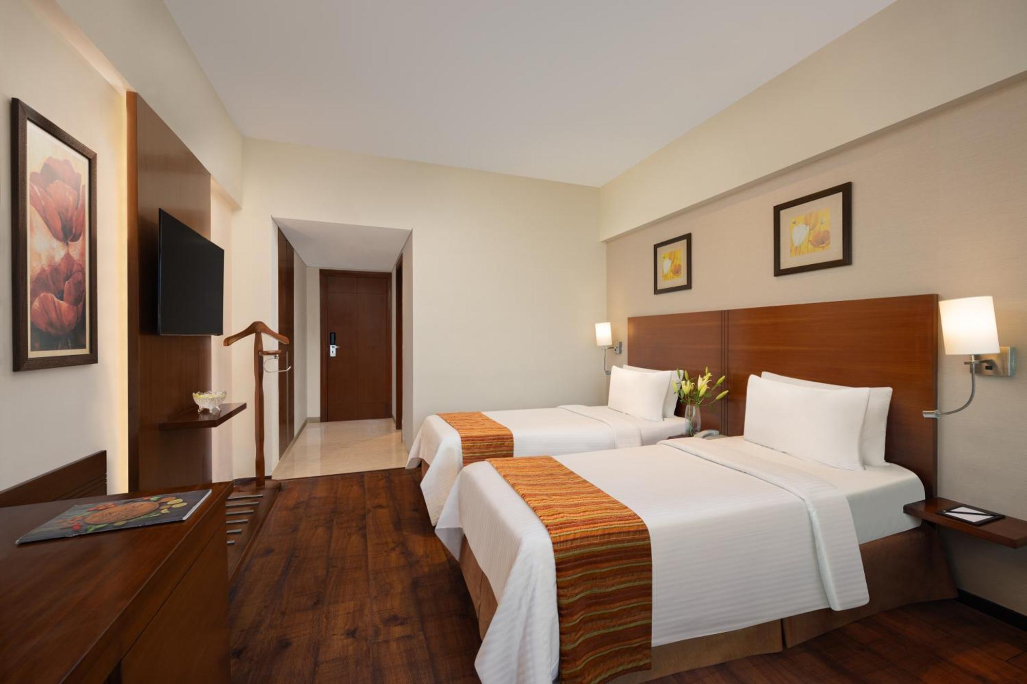 Deluxe Twin Room on Food & Beverages complimentary session of Steam Sauna Bath