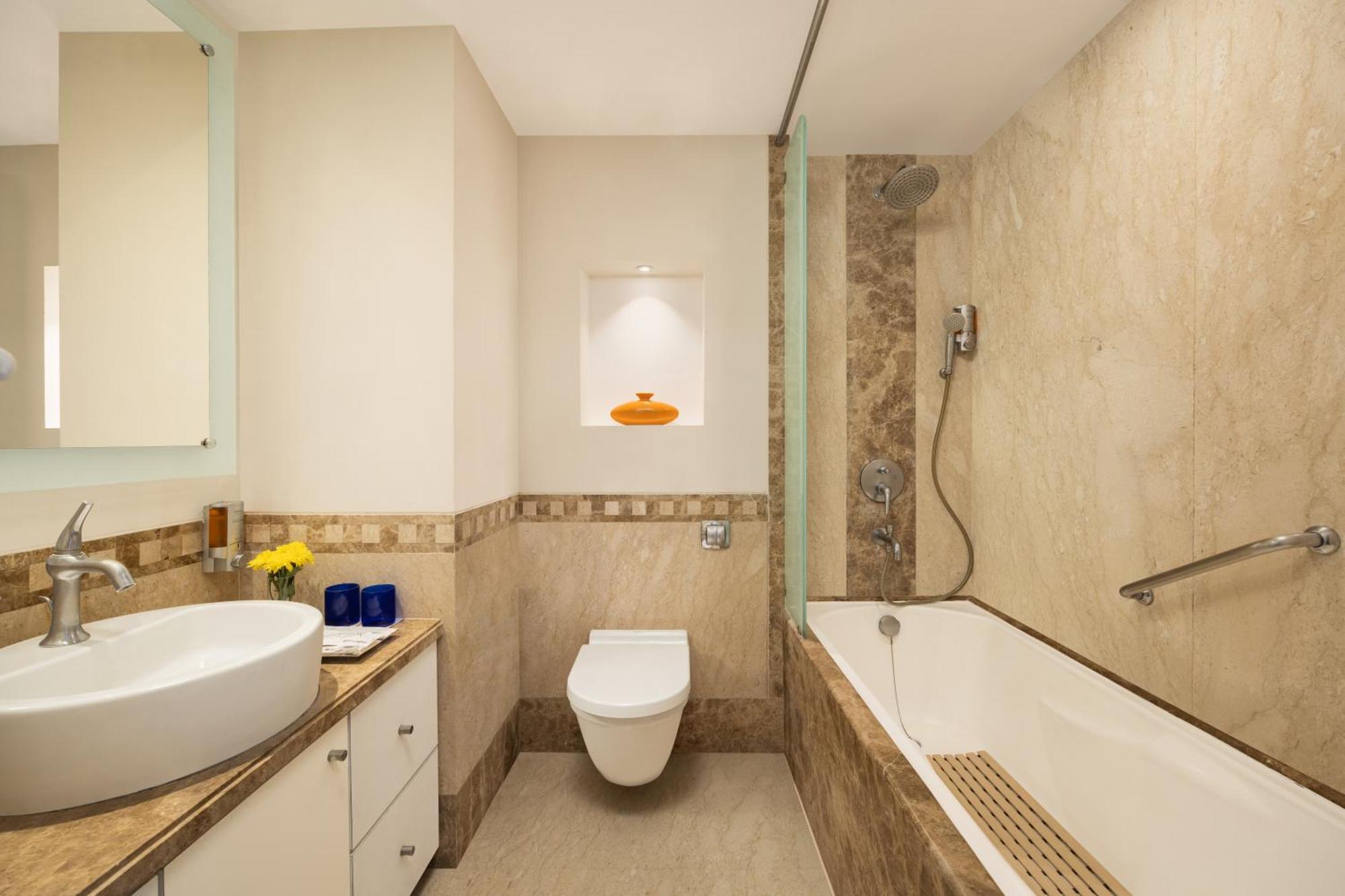 Deluxe Double Room on Food & Beverages complimentary session of Steam Sauna Bath