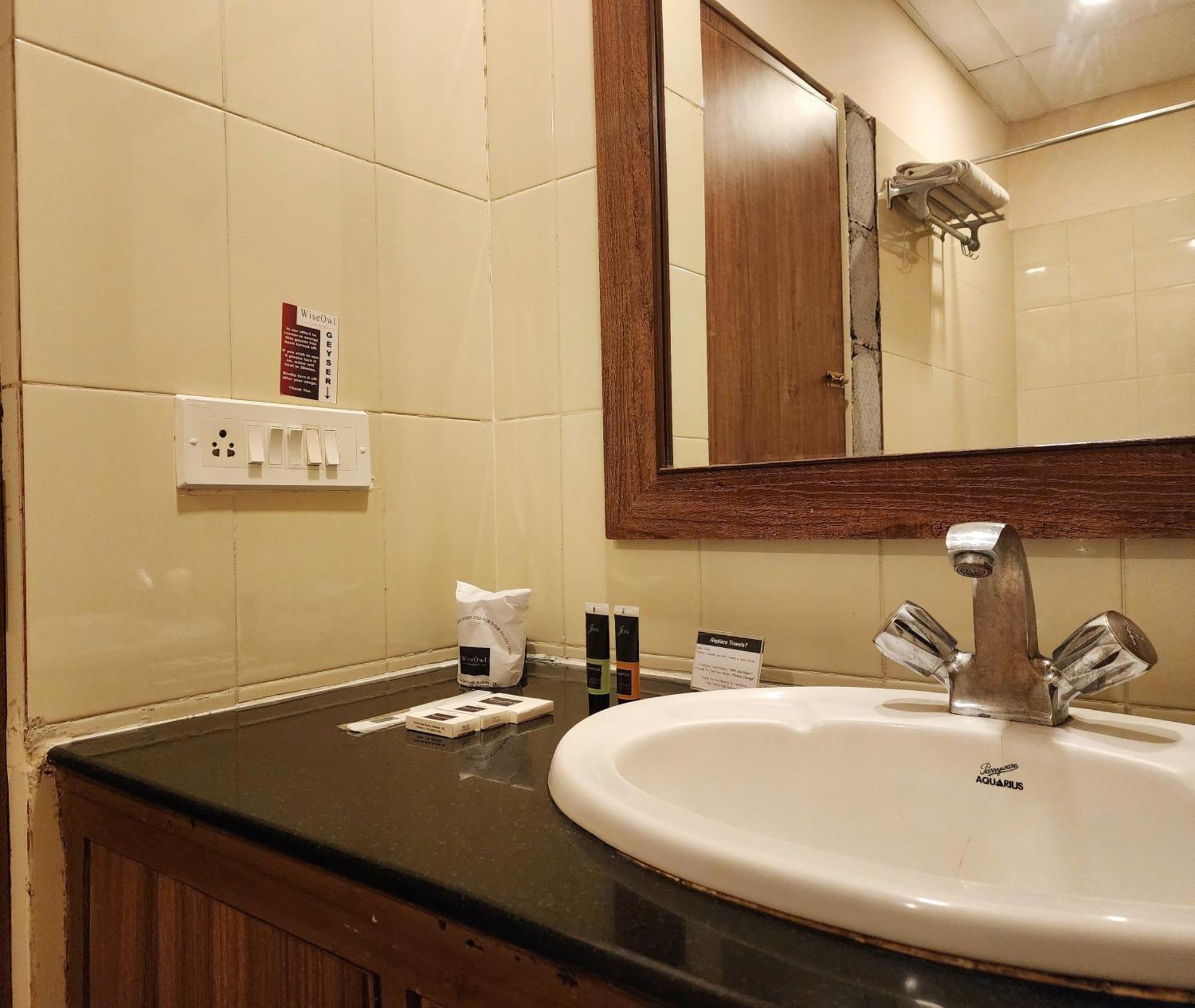 Double or Twin Room,1669023262:JPEG